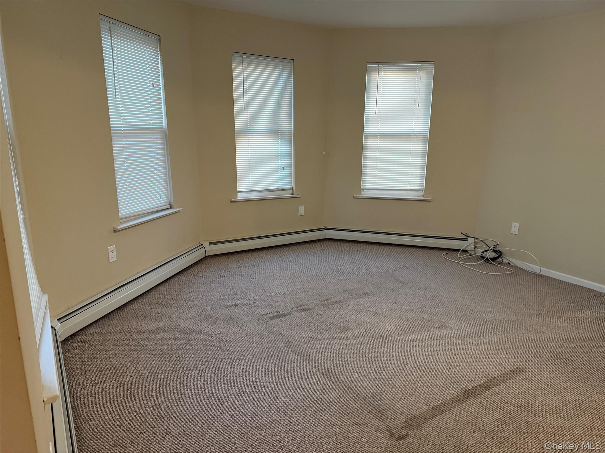 75 Anstice Street # 1, Oyster Bay, NY 11771