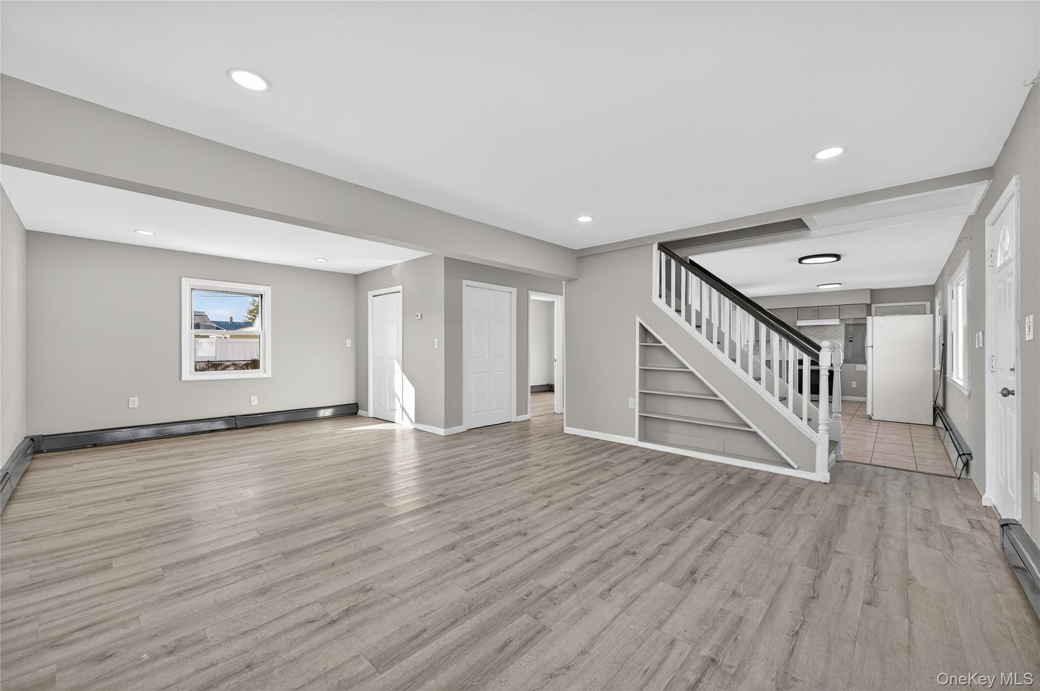 28 Candle Lane, Levittown, NY 11756