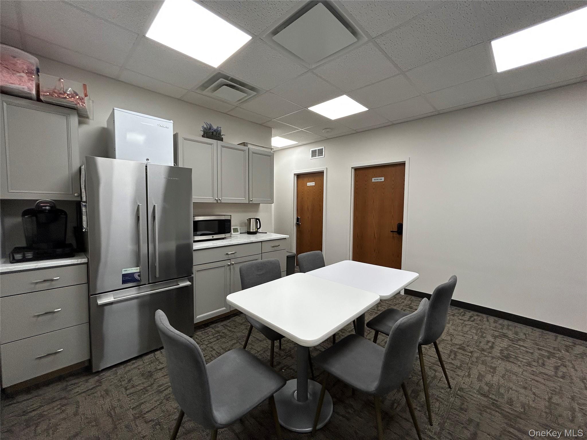 5 Sunrise Plaza # Suite 207, Valley Stream, NY 11580