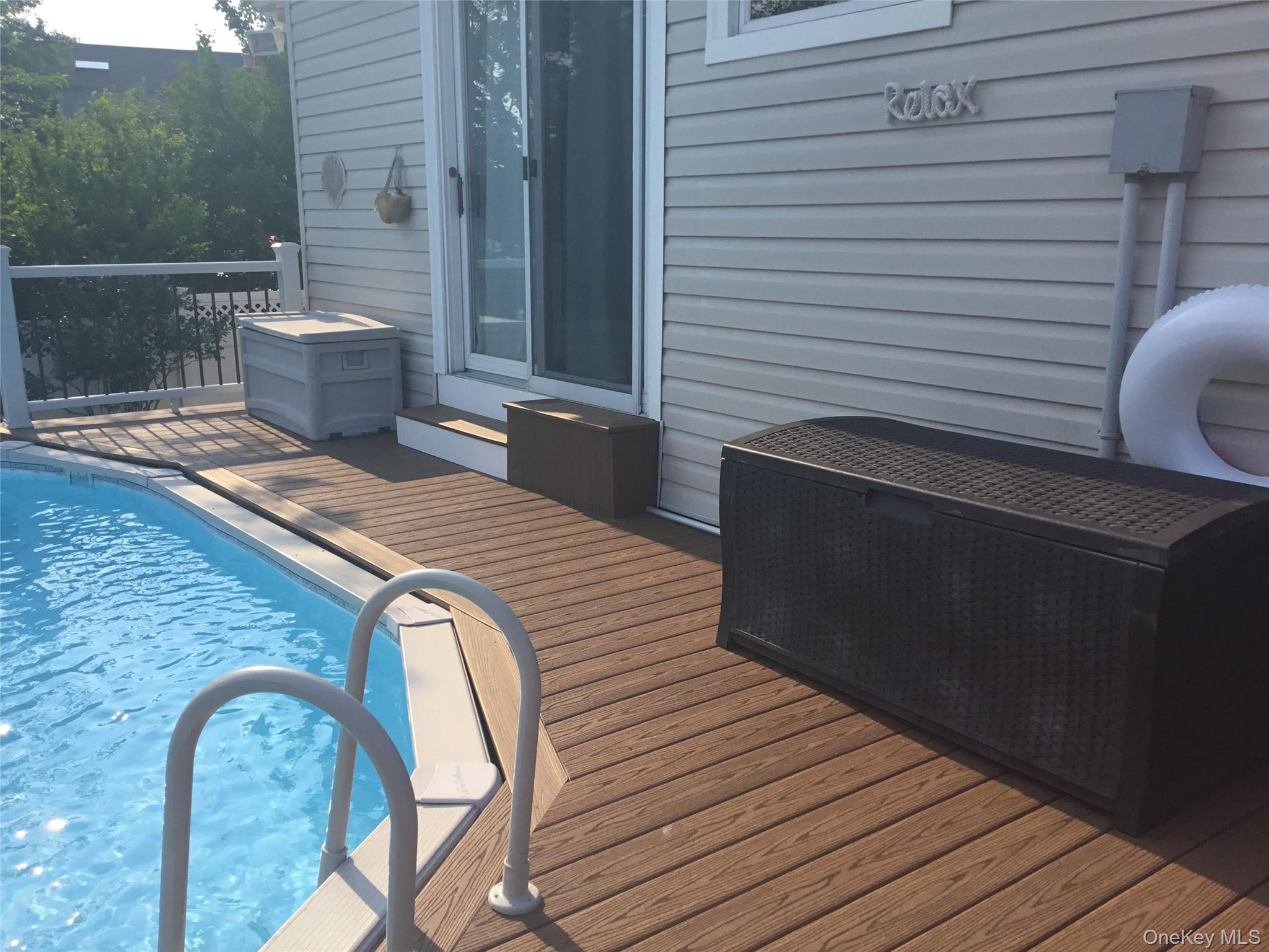 266 Bayview Avenue, Massapequa, NY 11758