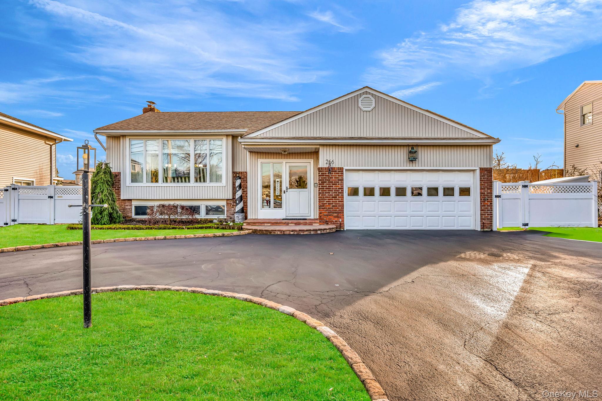 266 Bayview Avenue, Massapequa, NY 11758