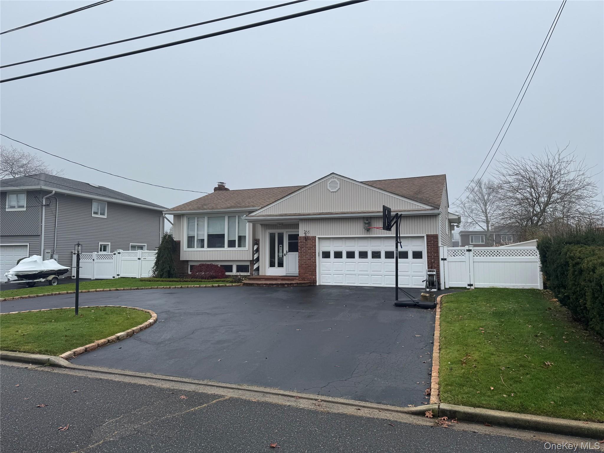 266 Bayview Avenue, Massapequa, NY 11758
