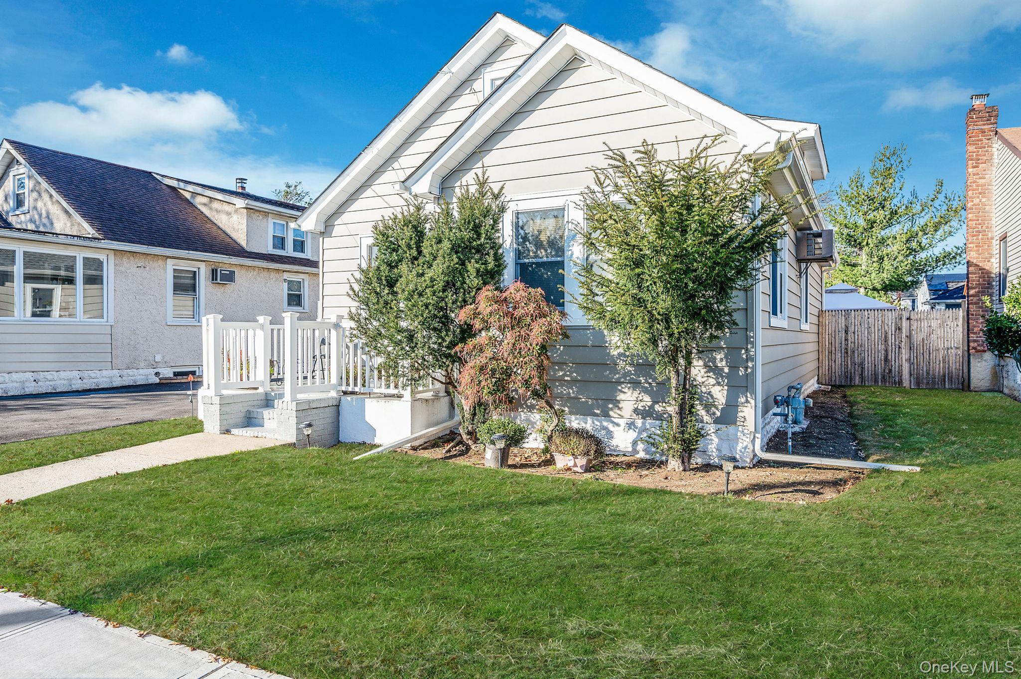 37 Orchard Street, Merrick, NY 11566