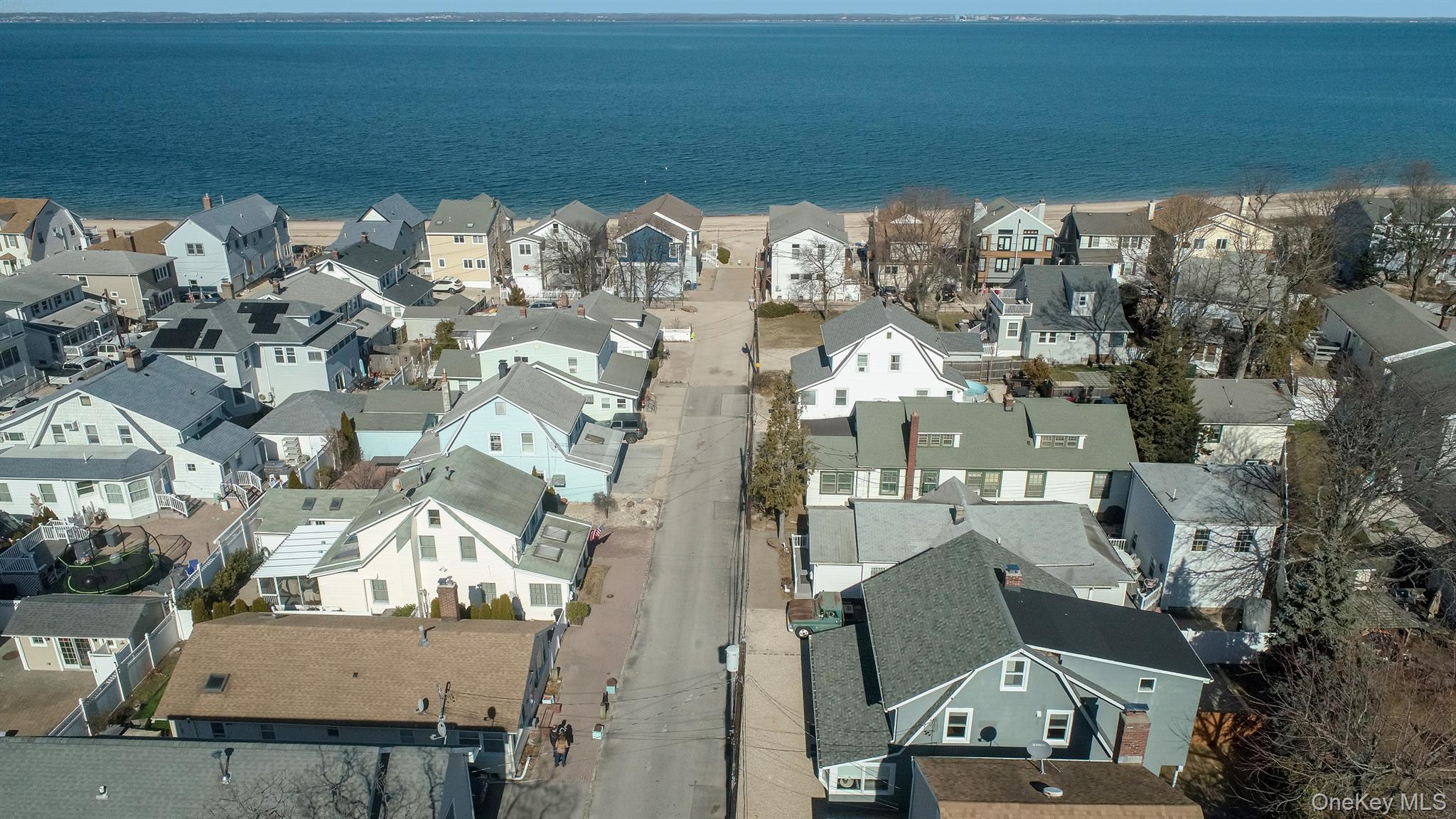 5 Warren Avenue # 1, Bayville, NY 11709