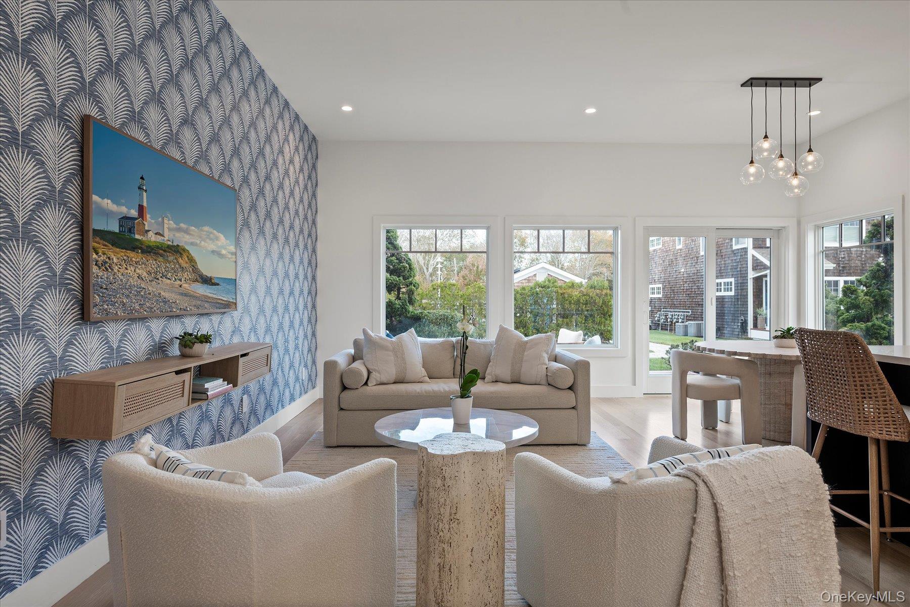 68 Foster Avenue # 12, Hampton Bays, NY 11946