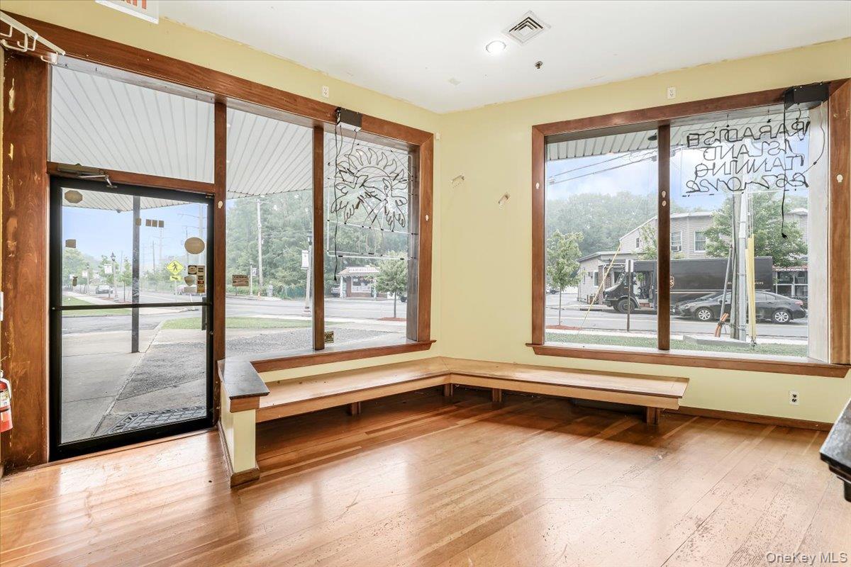 482 Kings Highway, Valley Cottage, NY 10989