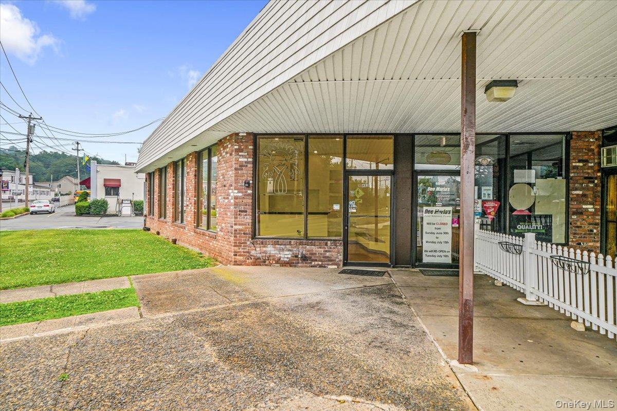 482 Kings Highway, Valley Cottage, NY 10989