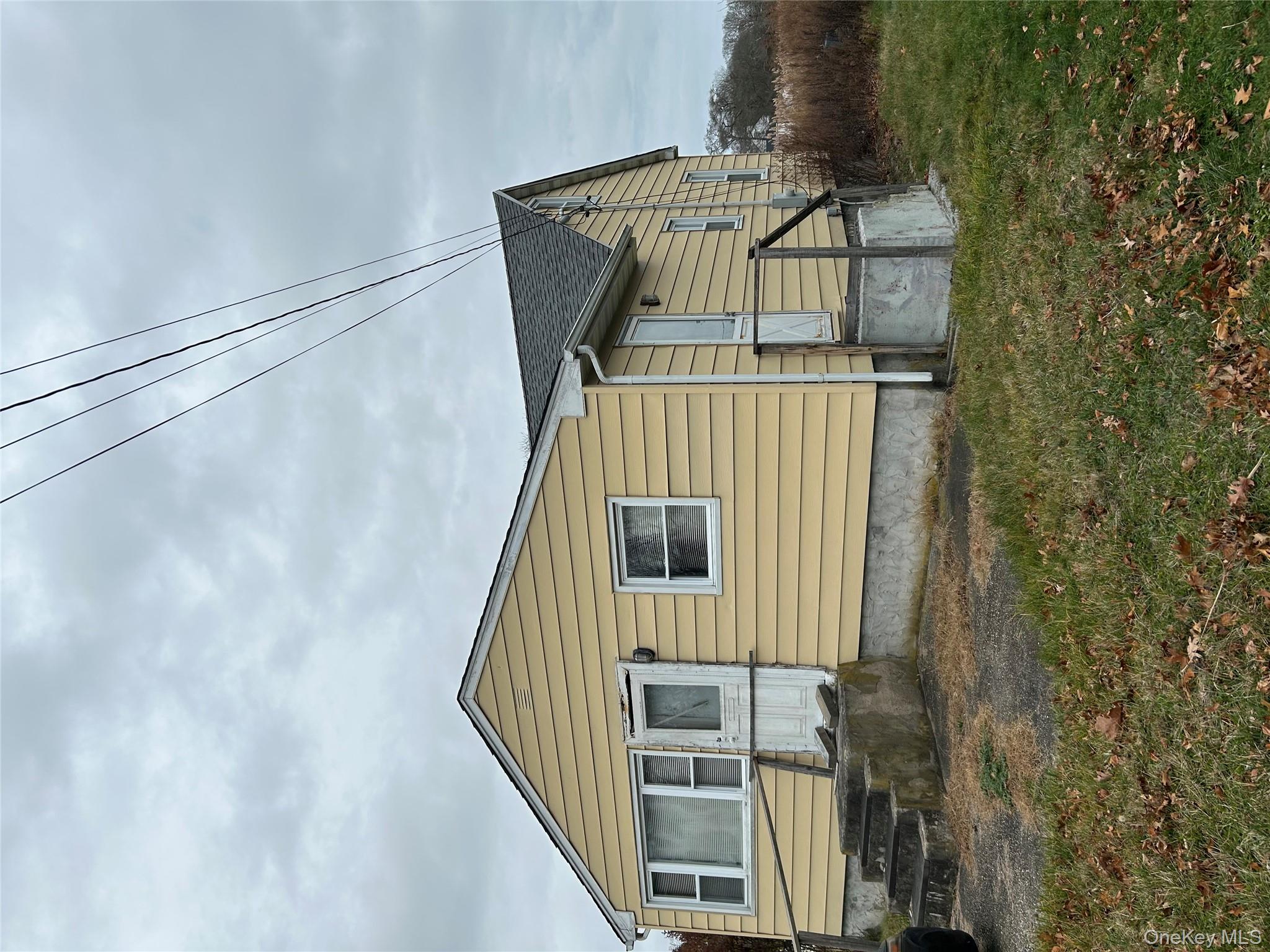 43 Abby Lane, Shirley, NY 11967