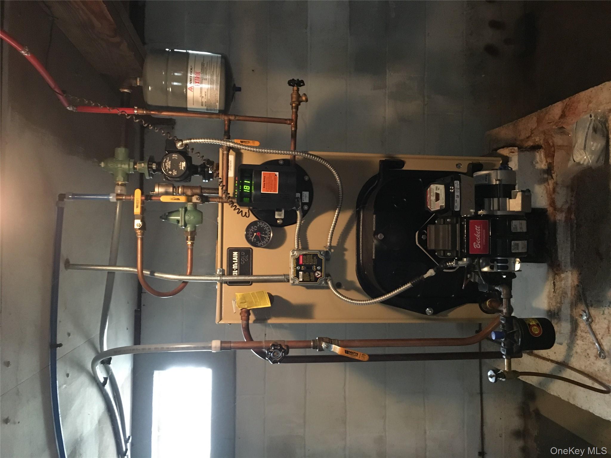 43 Abby Lane, Shirley, NY 11967