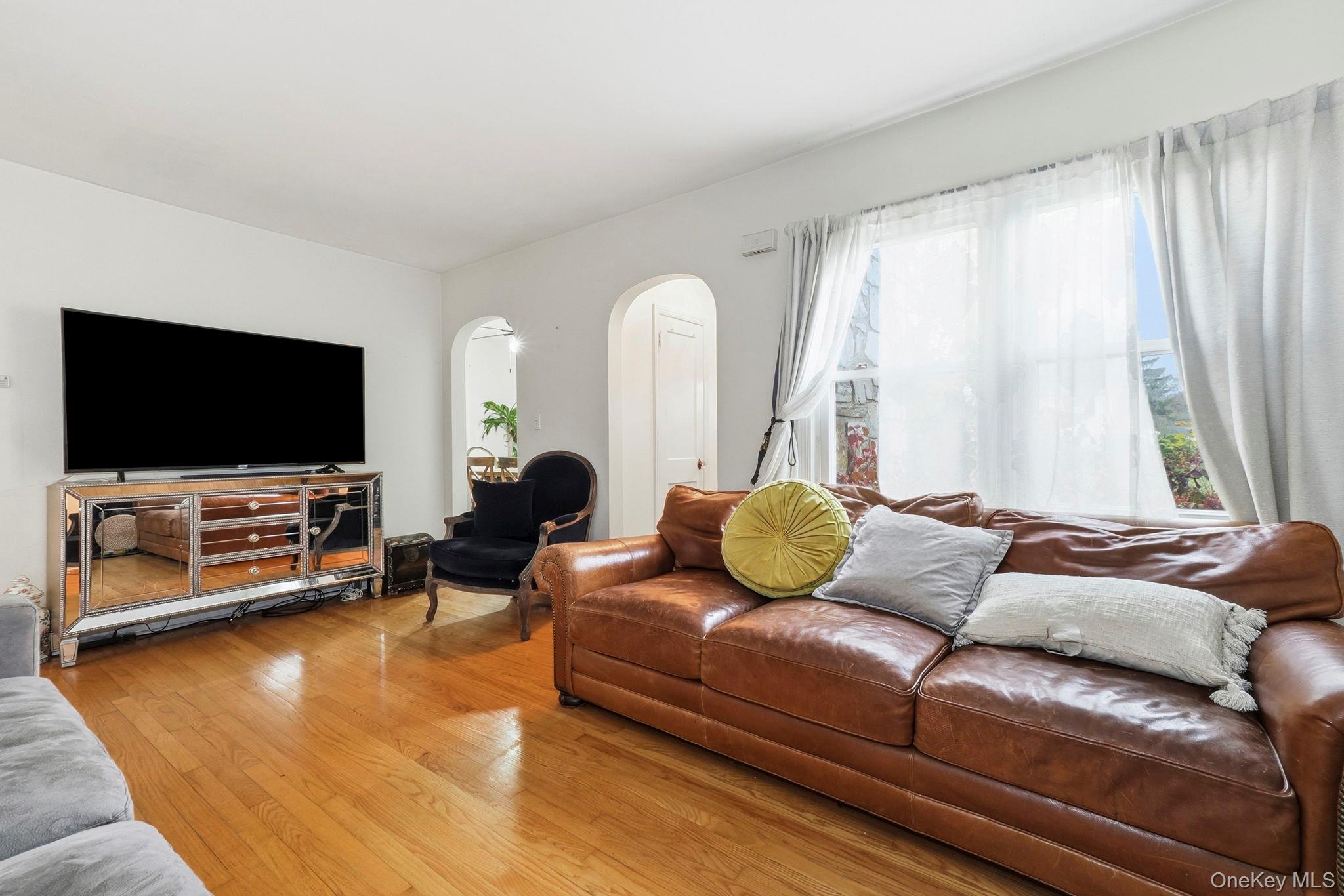 46 Mitchell Avenue, Poughkeepsie, NY 12603