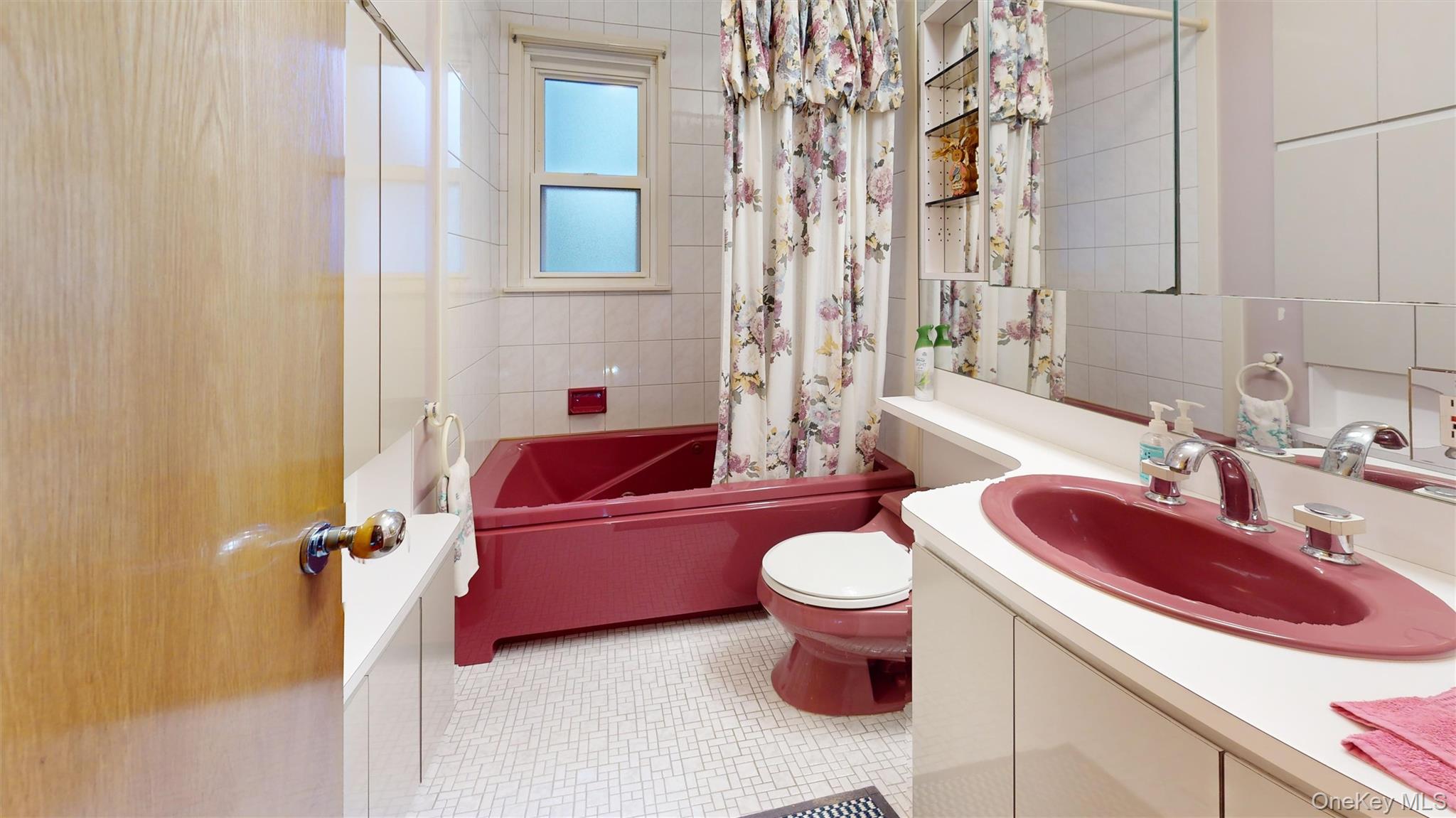 120 Barrymore Boulevard, Franklin Square, NY 11010