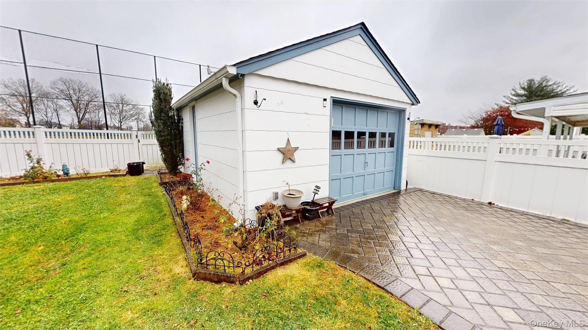 120 Barrymore Boulevard, Franklin Square, NY 11010