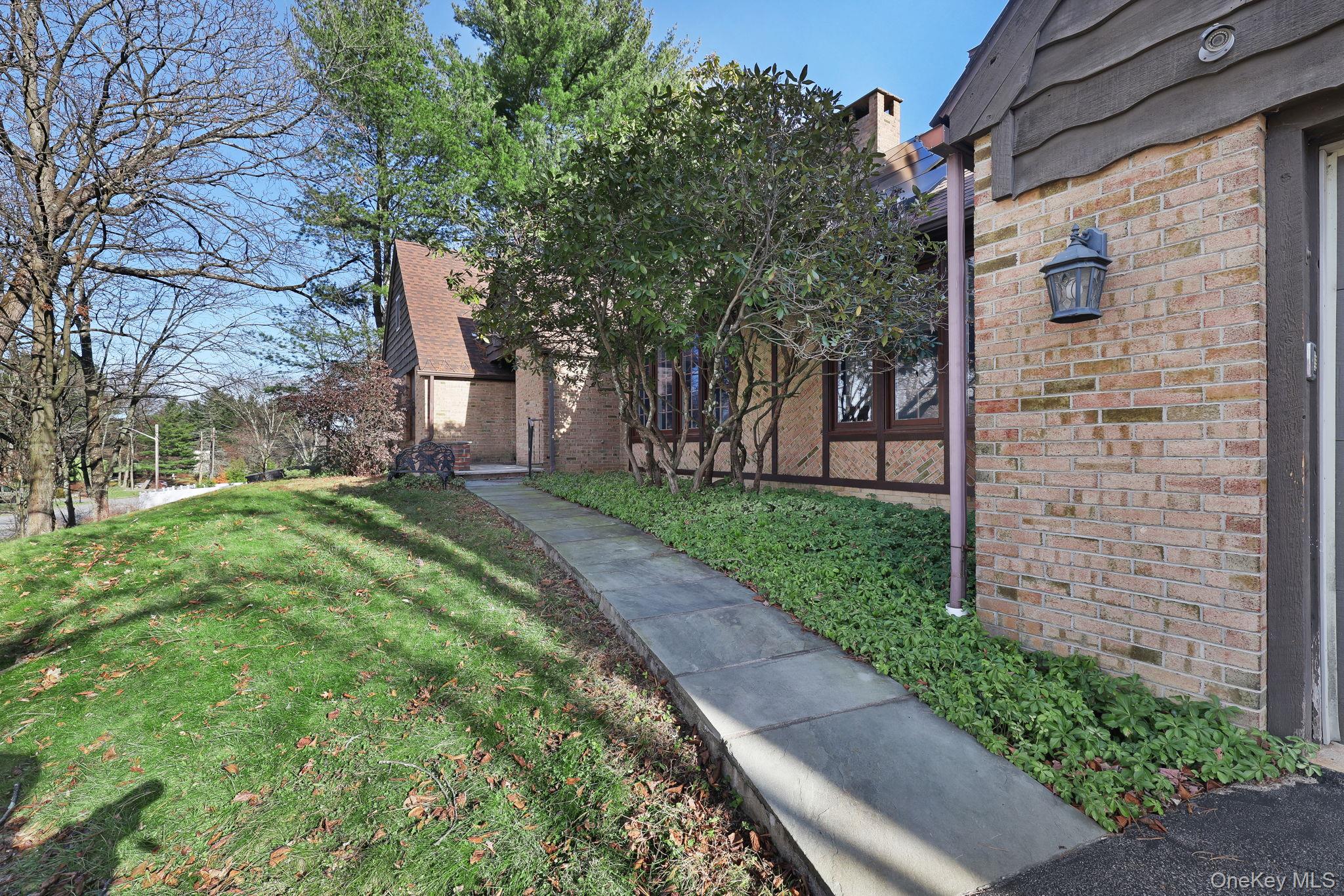 14 Lincoln Terrace, Middletown, NY 10940