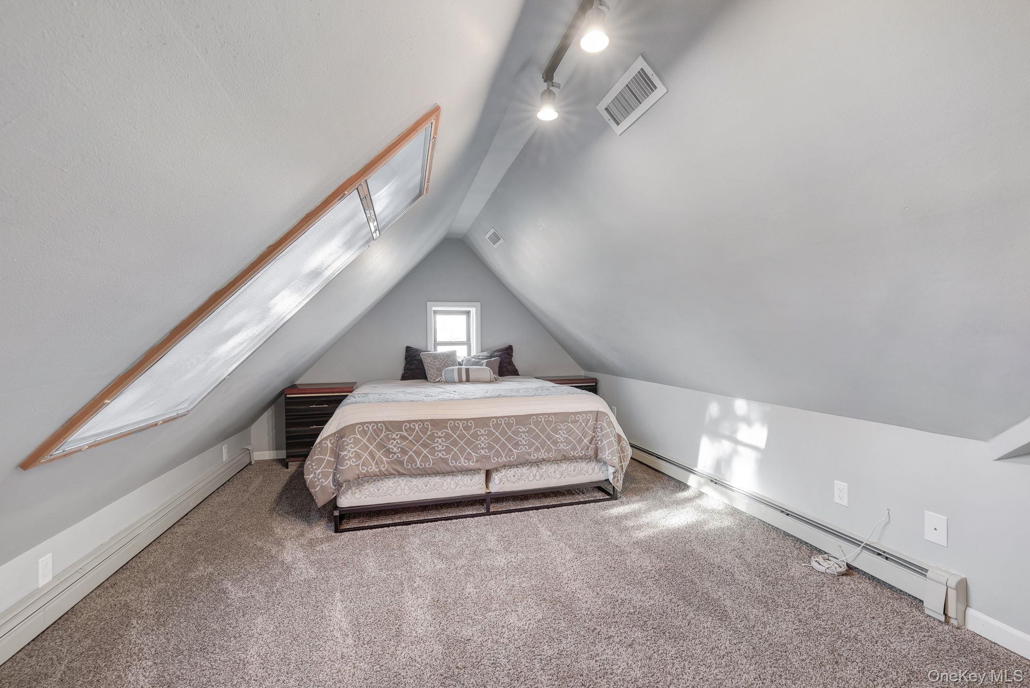 14 Lincoln Terrace, Middletown, NY 10940