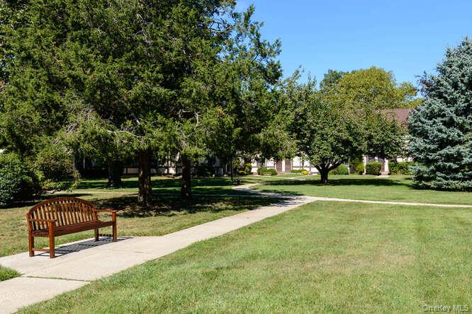 127 Fifteenth Street # E2, Garden City, NY 11530