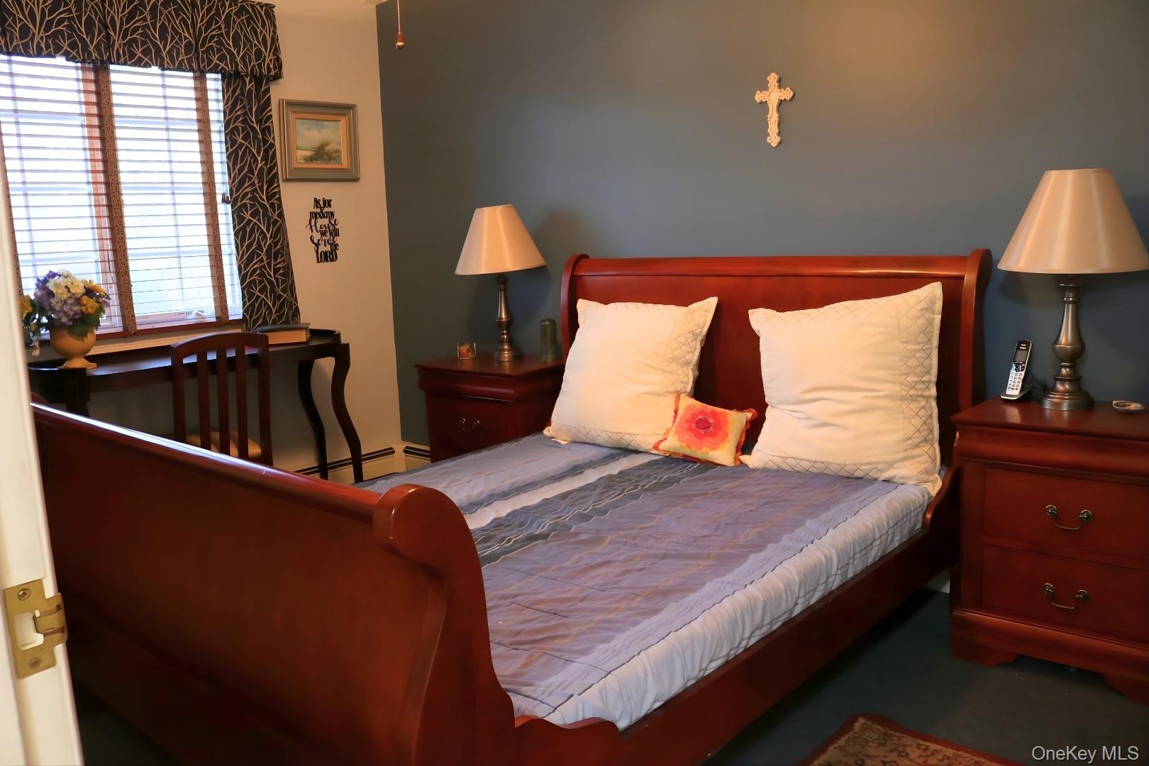 35 Hastings Drive, Ridge, NY 11961