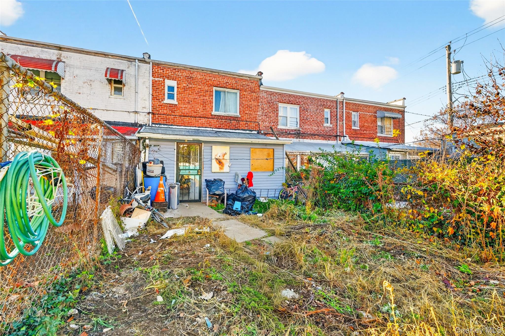 1007 E 215th Street, Bronx, NY 10469