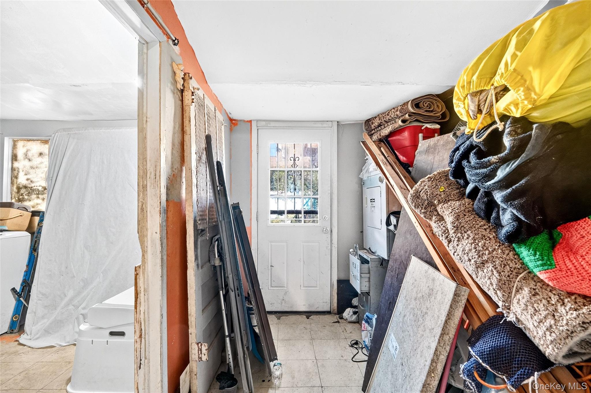 1007 E 215th Street, Bronx, NY 10469