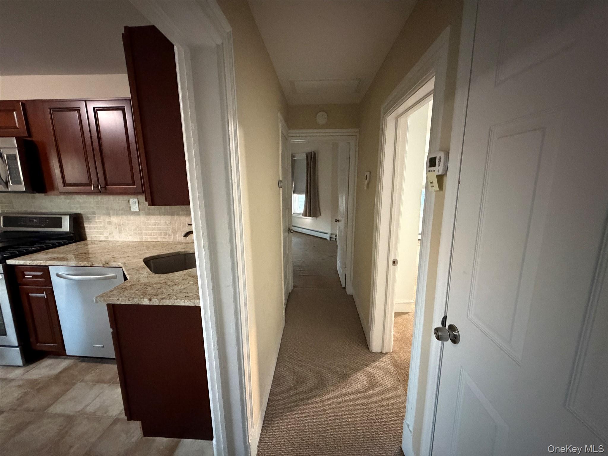 75 Anstice Street # 2- 2nd flr, Oyster Bay, NY 11771