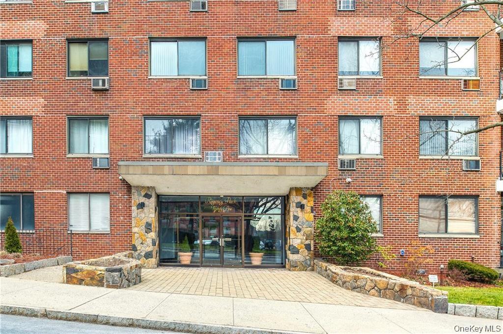 25 Lake Street # 7H, White Plains, NY 10603