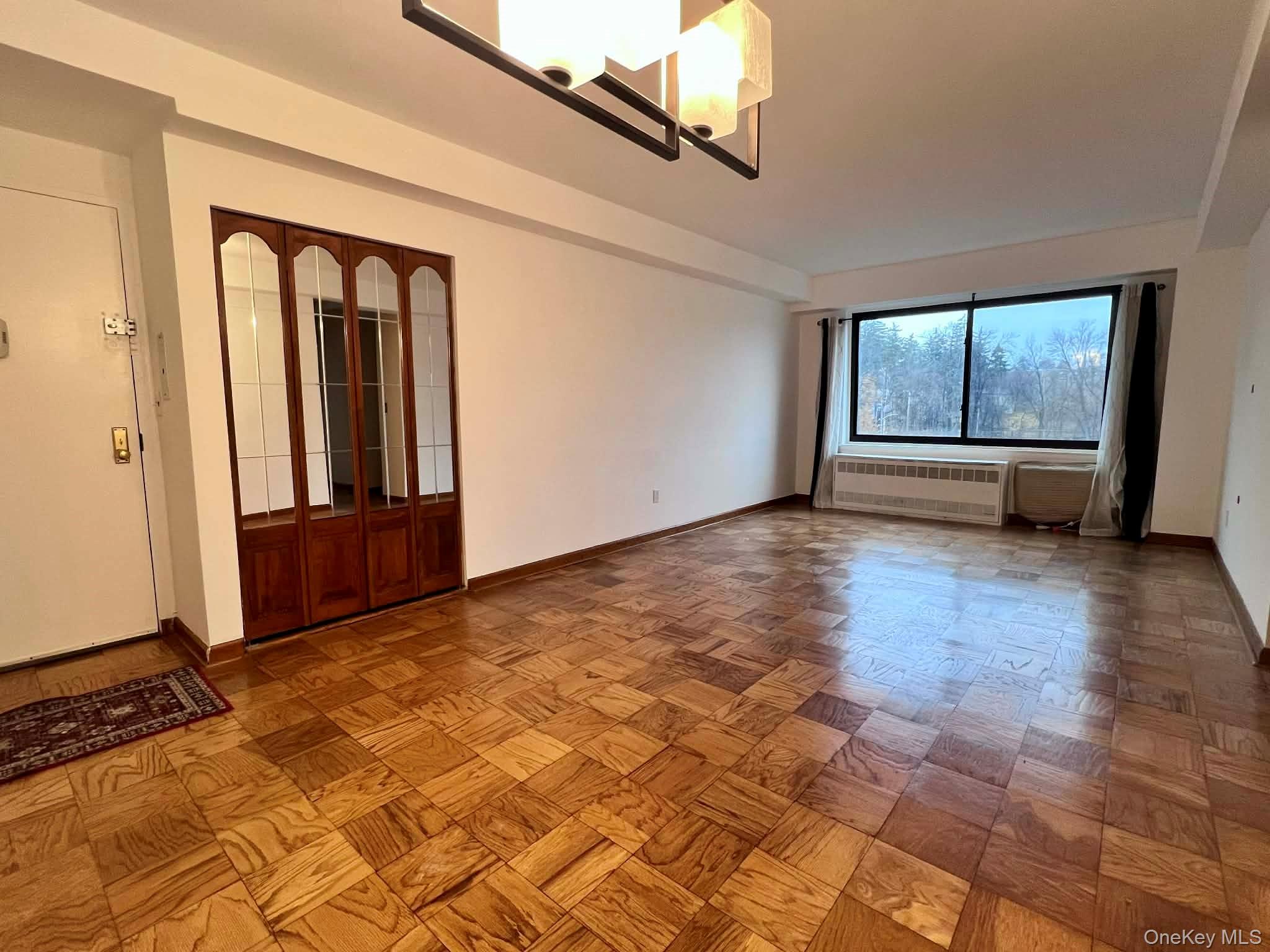 25 Lake Street # 7H, White Plains, NY 10603