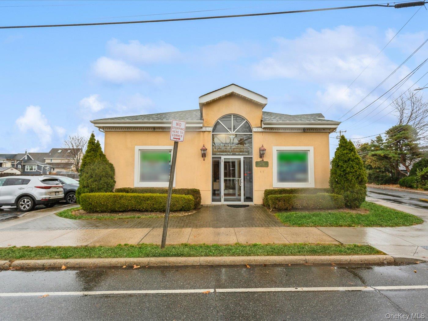 270 Doughty Boulevard, Inwood, NY 11096