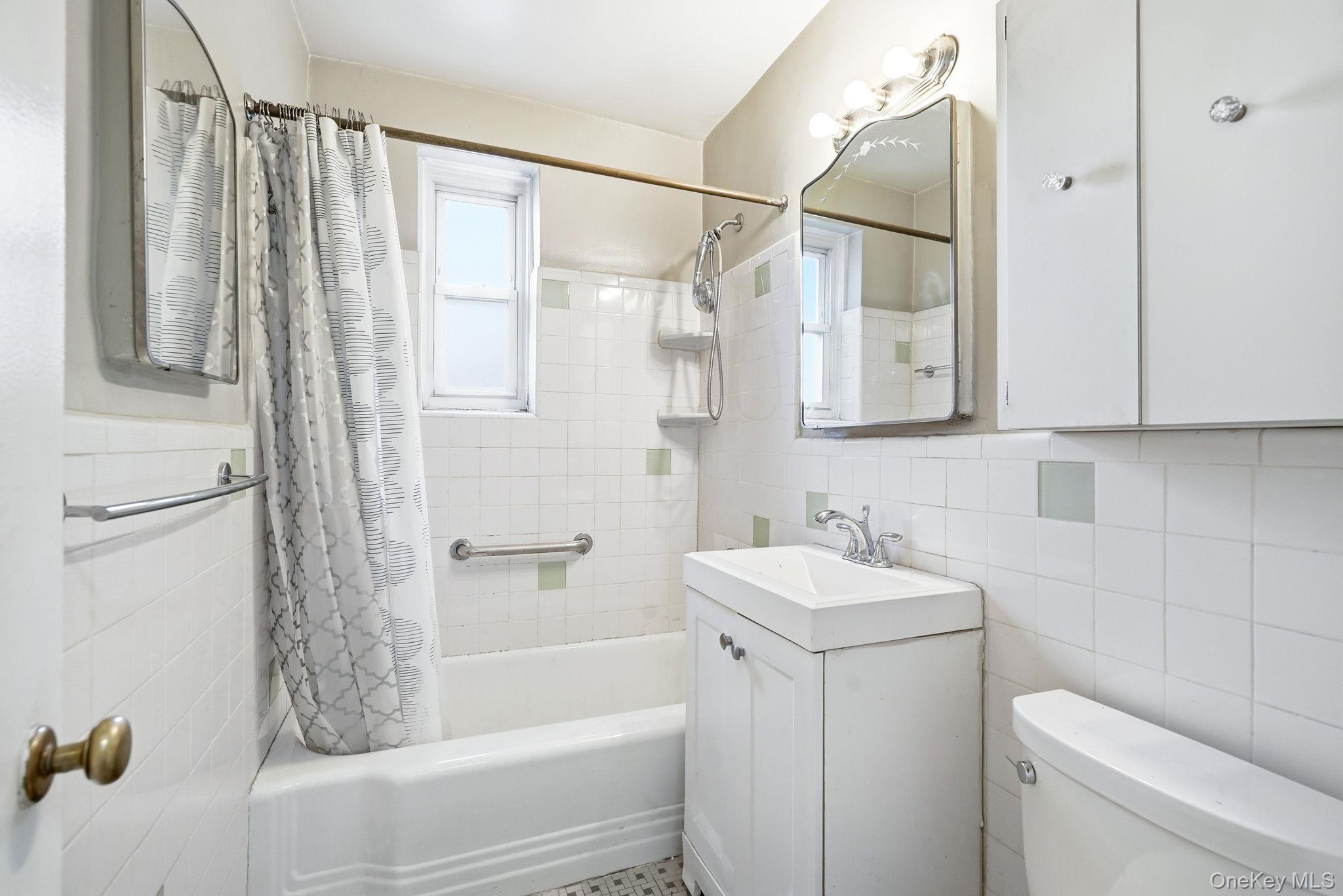 65 Durham Road # 3F, Bronxville, NY 10708