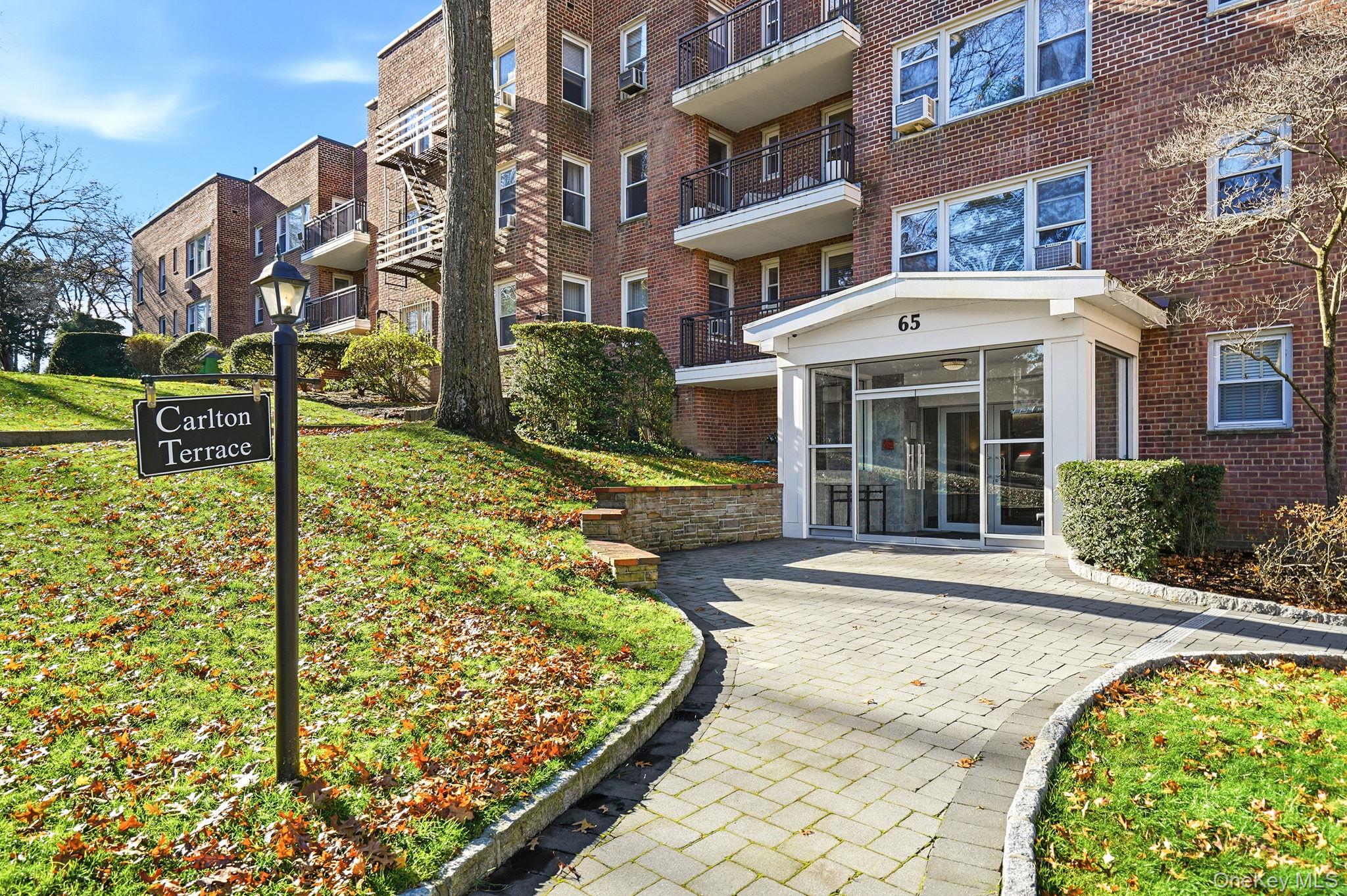 65 Durham Road # 3F, Bronxville, NY 10708