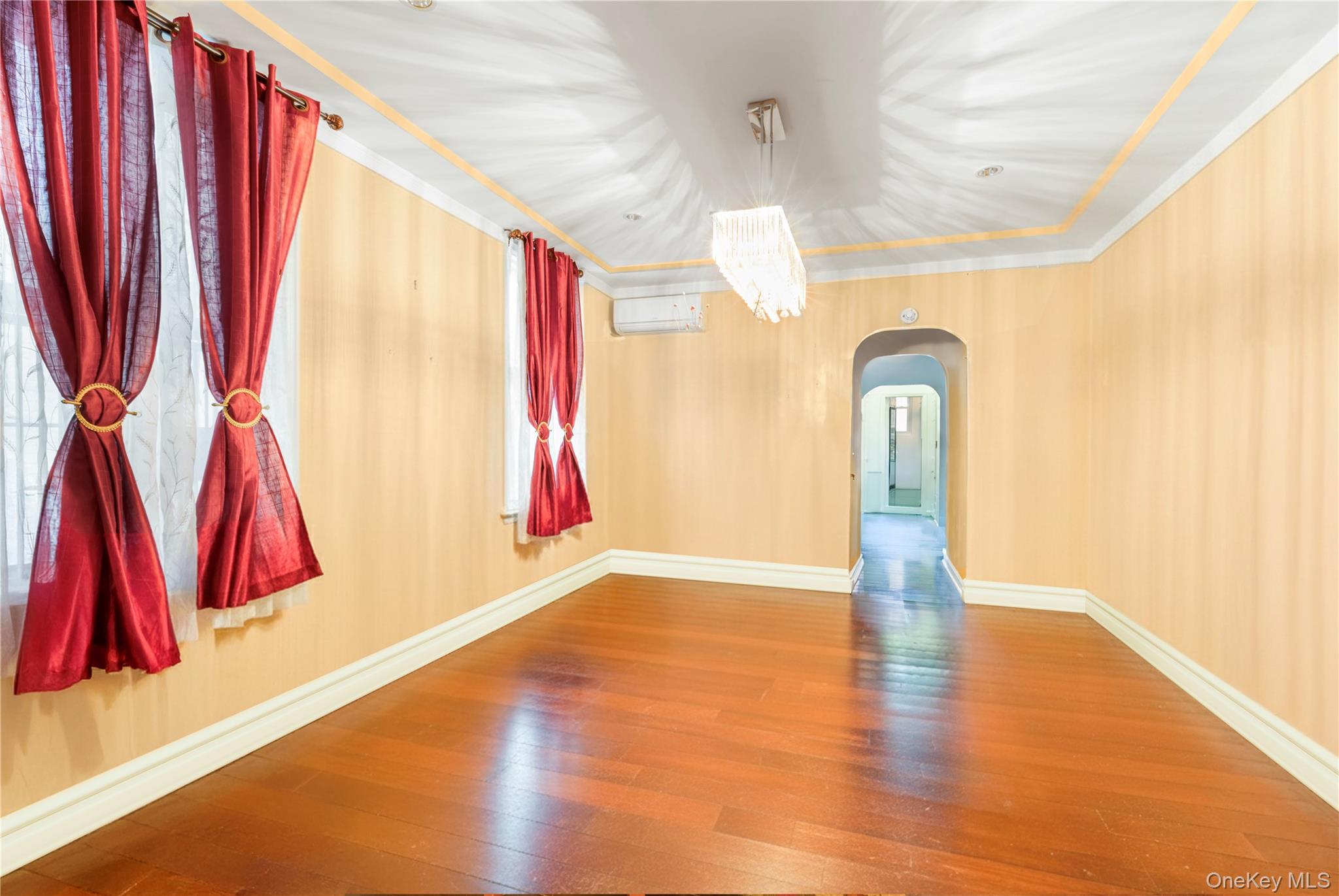 853 E 49th Street, Brooklyn, NY 11203