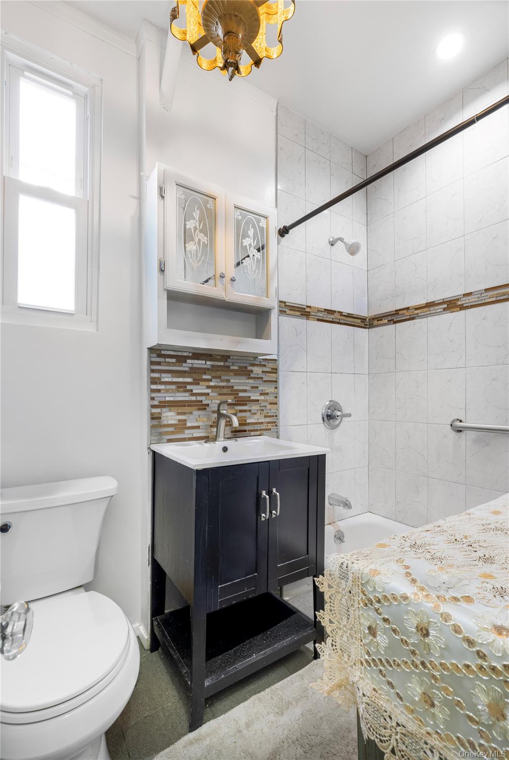 853 E 49th Street, Brooklyn, NY 11203