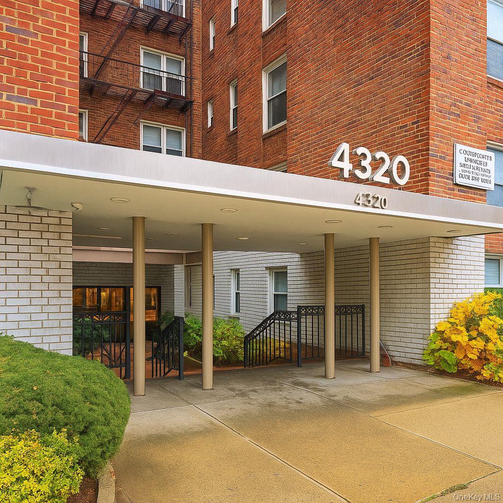 4320 Van Cortlandt Park E # 6E, Bronx, NY 10470