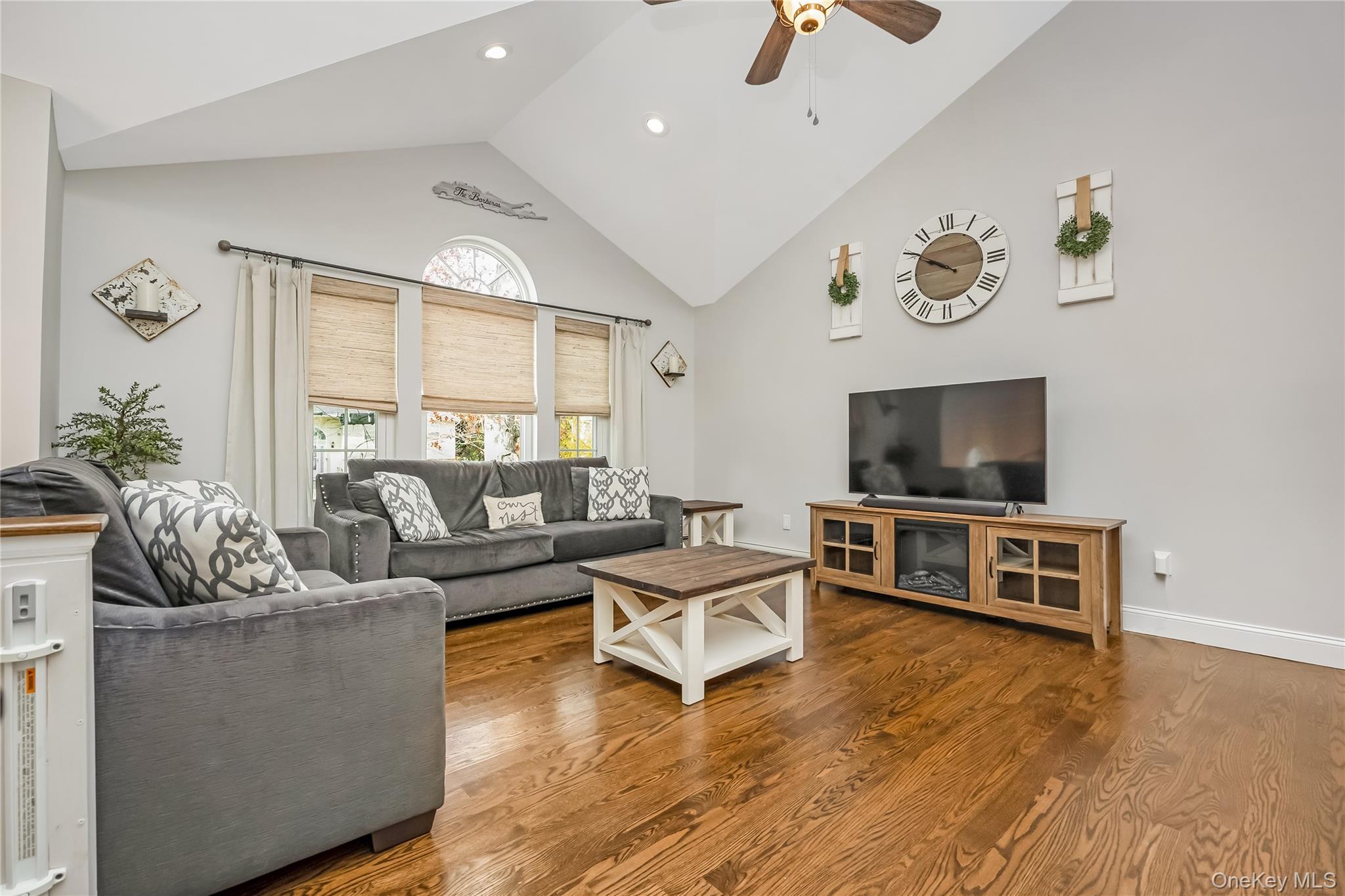 1291 Boston Avenue, Bay Shore, NY 11706