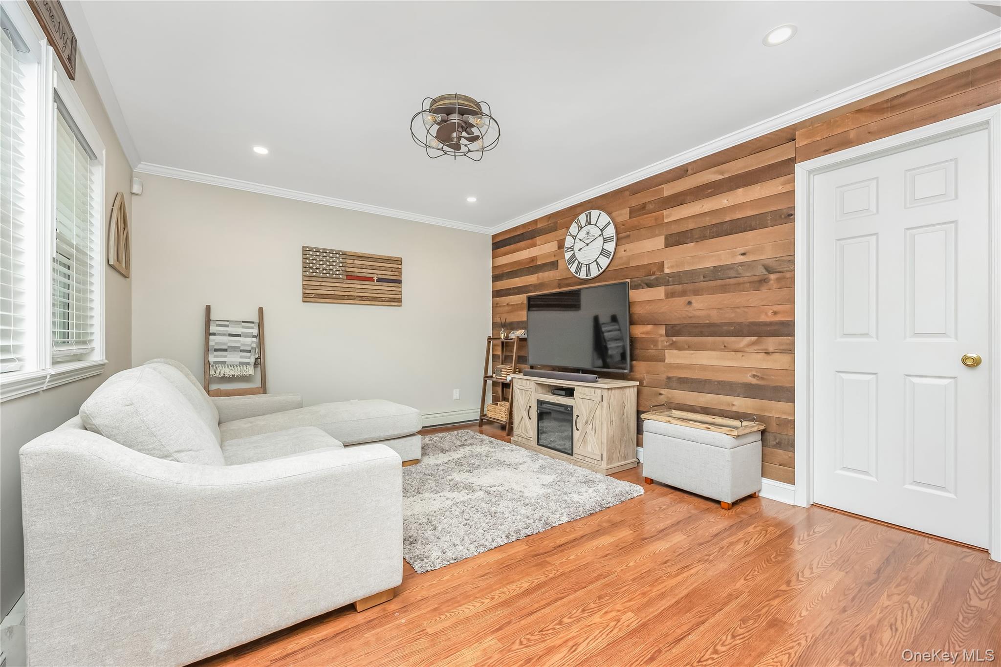 1291 Boston Avenue, Bay Shore, NY 11706