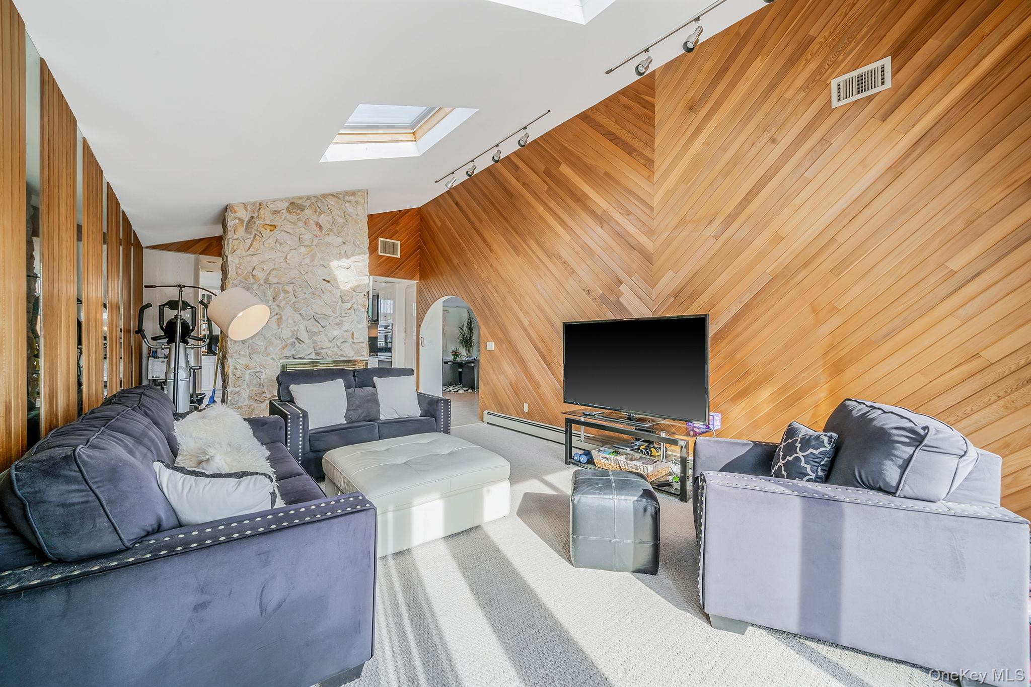 3452 Ocean Avenue, Oceanside, NY 11572