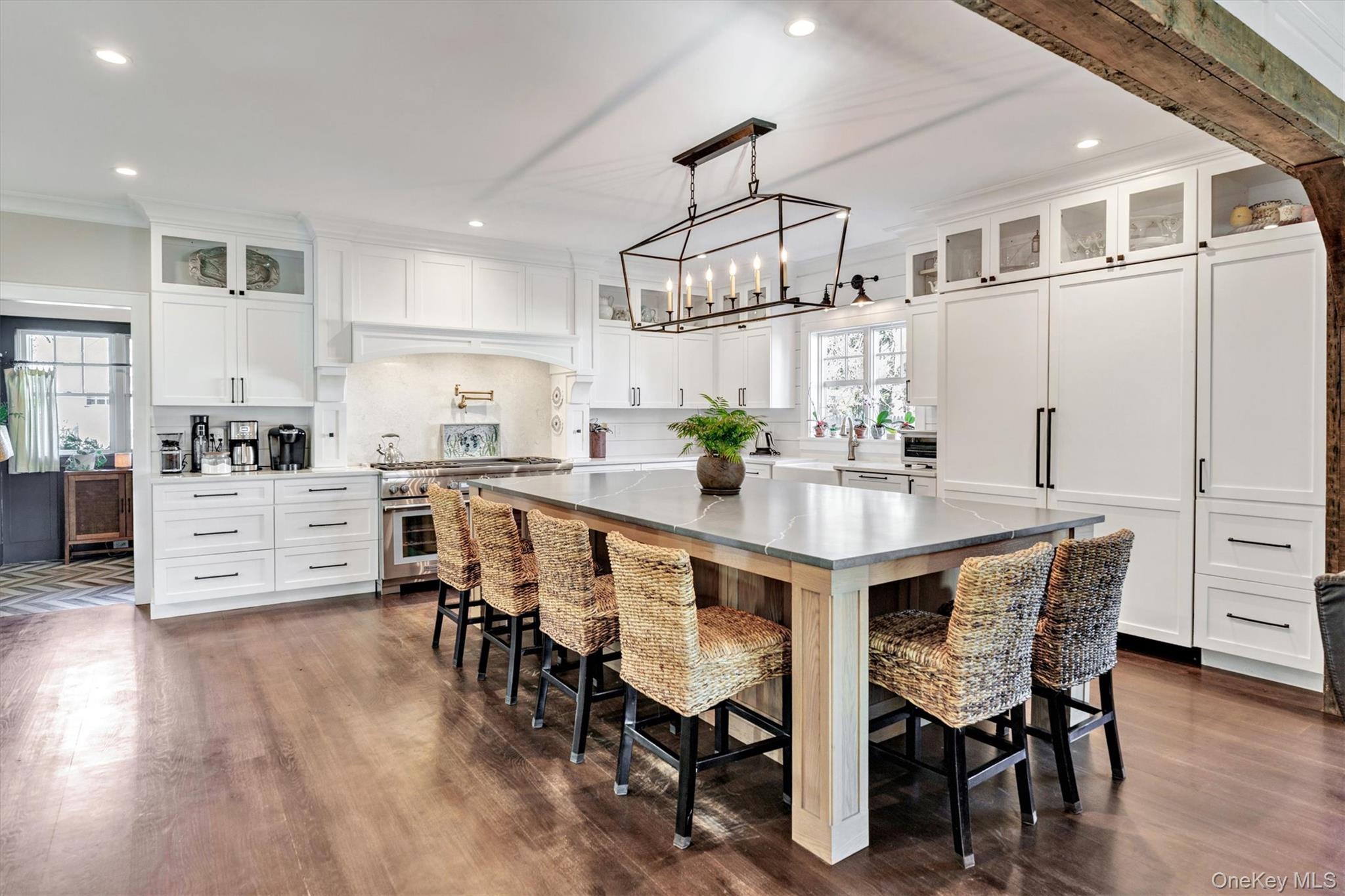 17 Maple Avenue, East Moriches, NY 11940