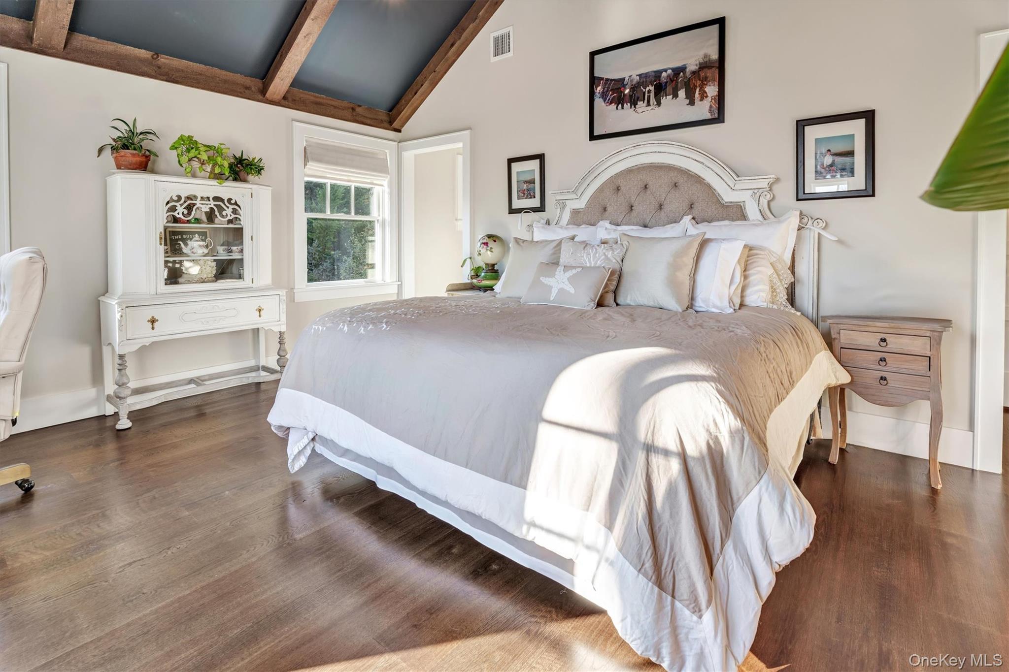 17 Maple Avenue, East Moriches, NY 11940