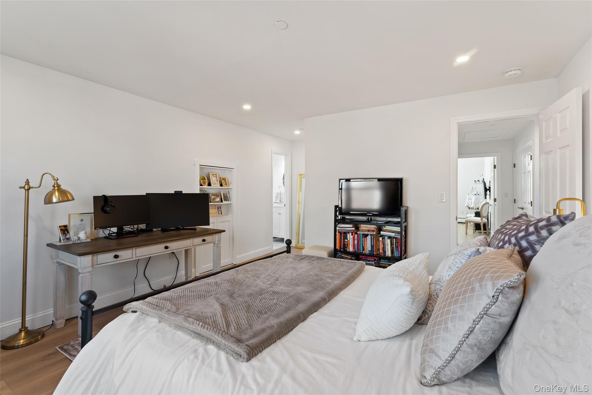 36 Greenridge Avenue # 302, White Plains, NY 10605