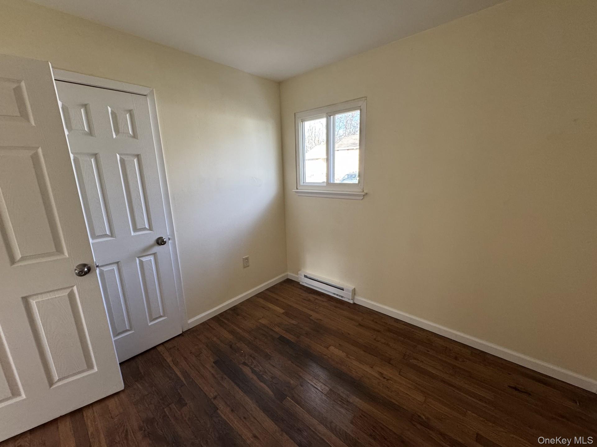 4 Morris Drive, Hyde Park, NY 12538