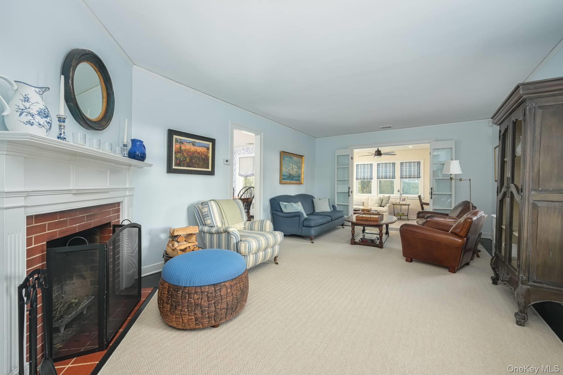 62 Jennings Avenue, Southampton, NY 11968