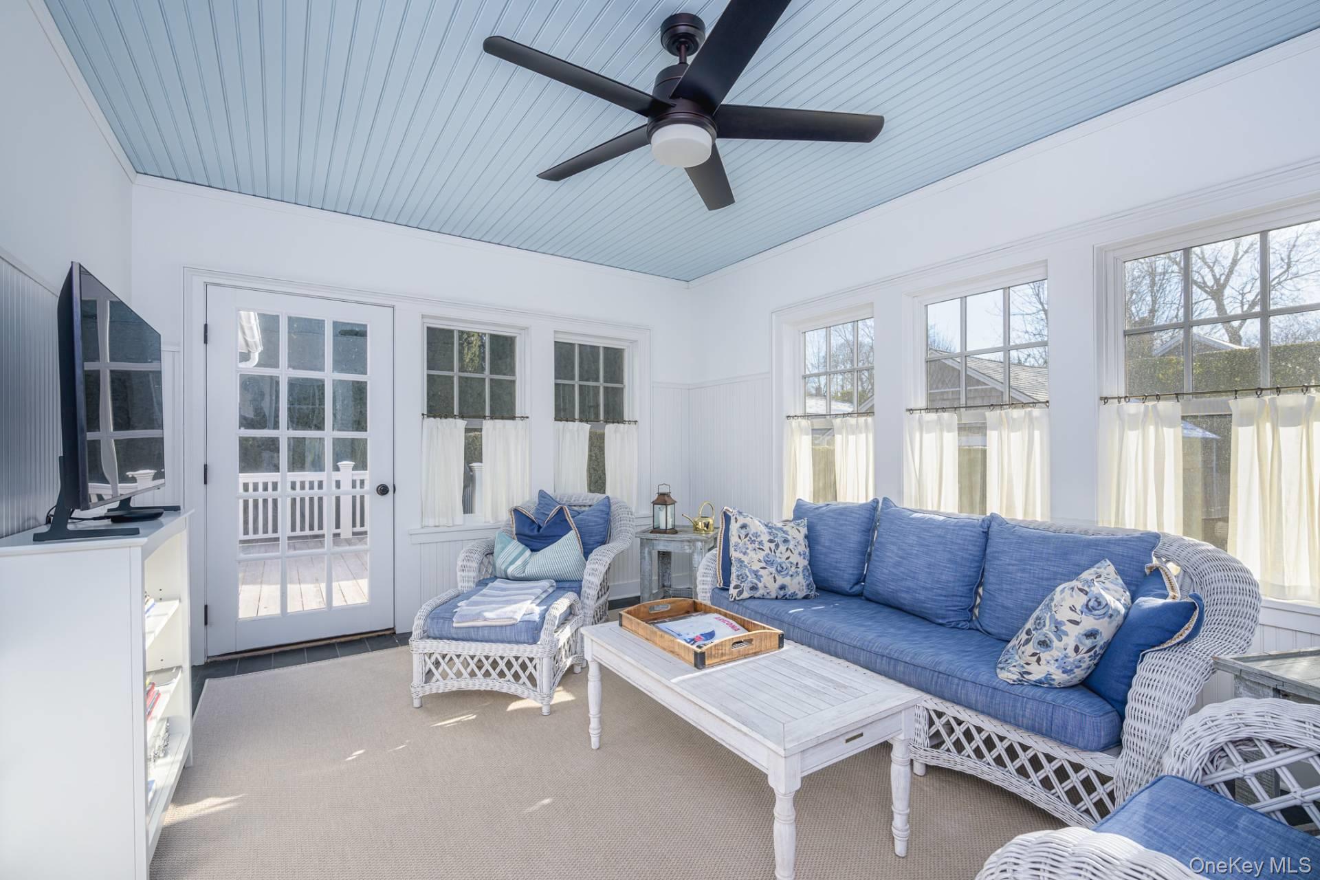 62 Jennings Avenue, Southampton, NY 11968