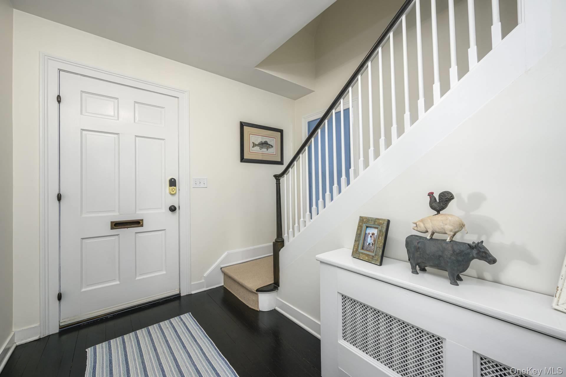 62 Jennings Avenue, Southampton, NY 11968