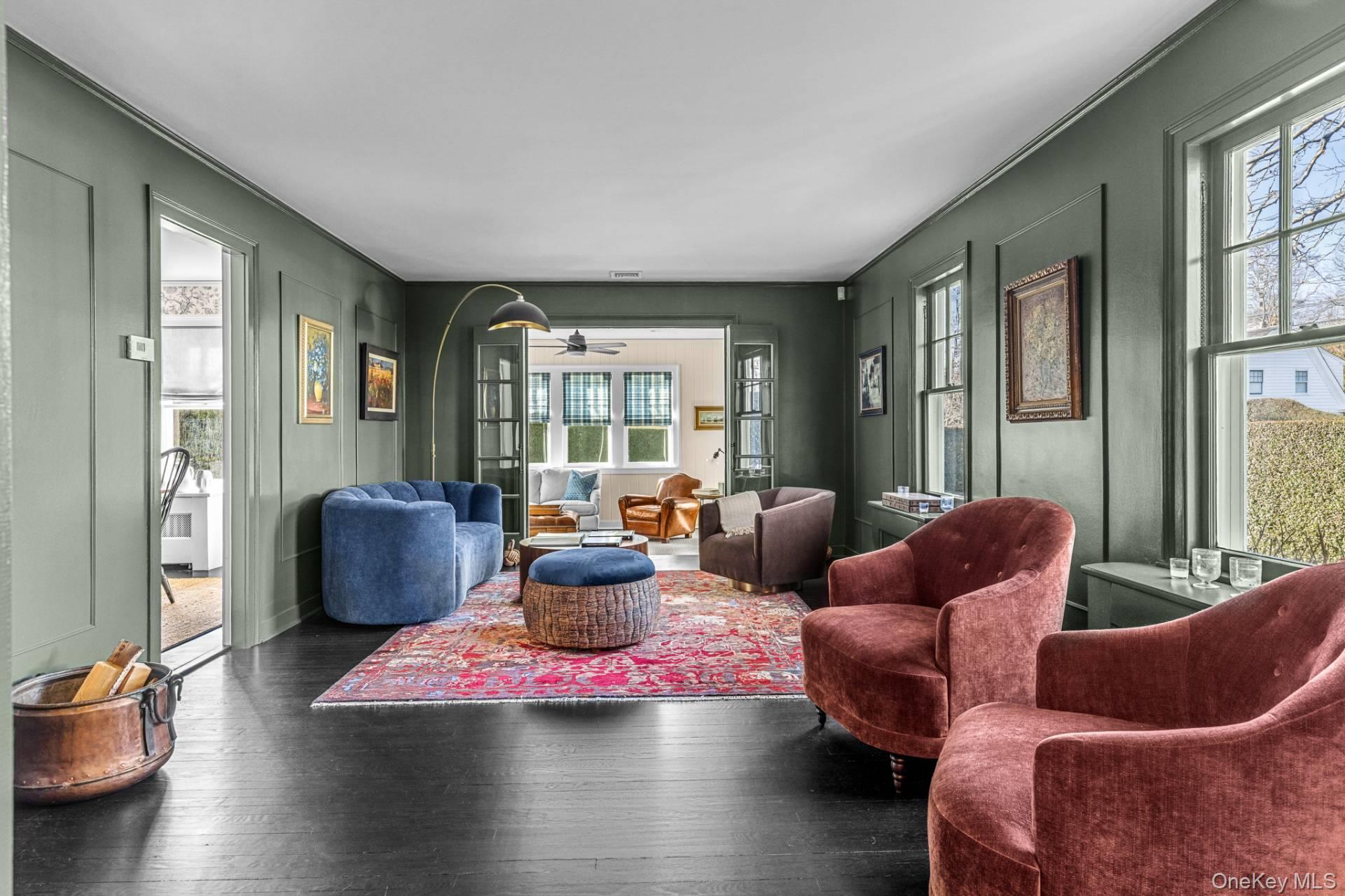 62 Jennings Avenue, Southampton, NY 11968