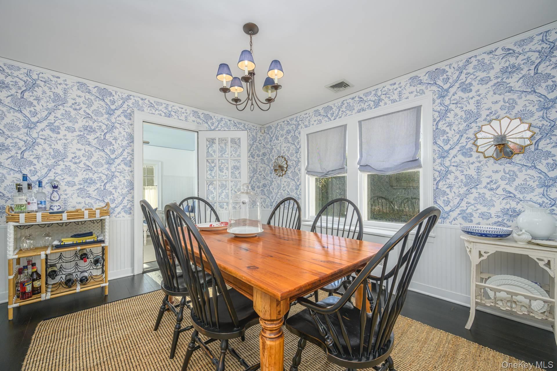 62 Jennings Avenue, Southampton, NY 11968