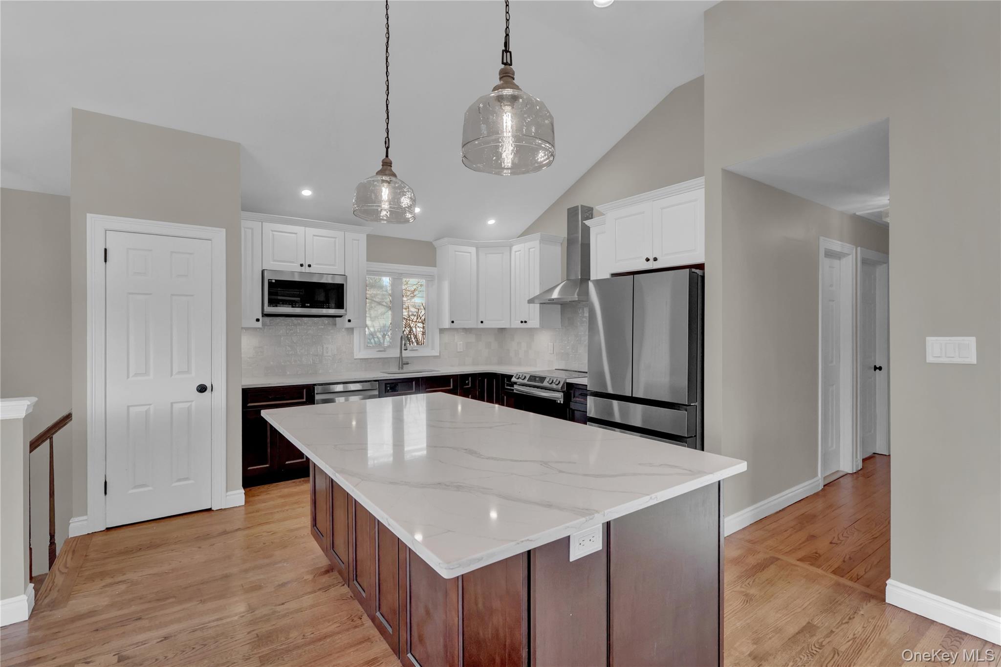 171 School Street, Oyster Bay, NY 11771