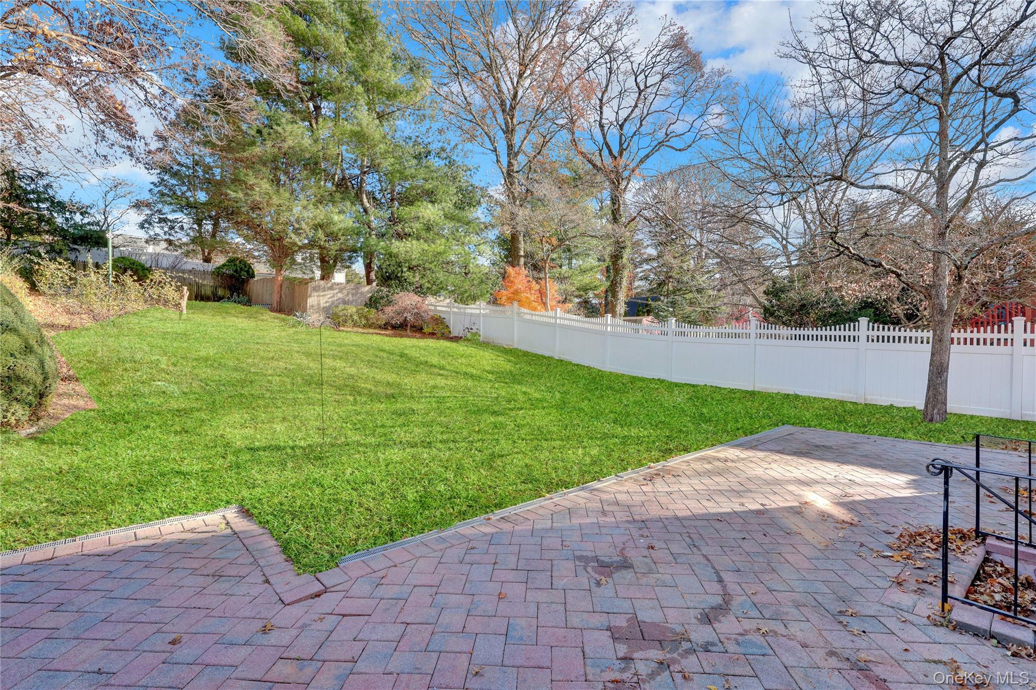 171 School Street, Oyster Bay, NY 11771