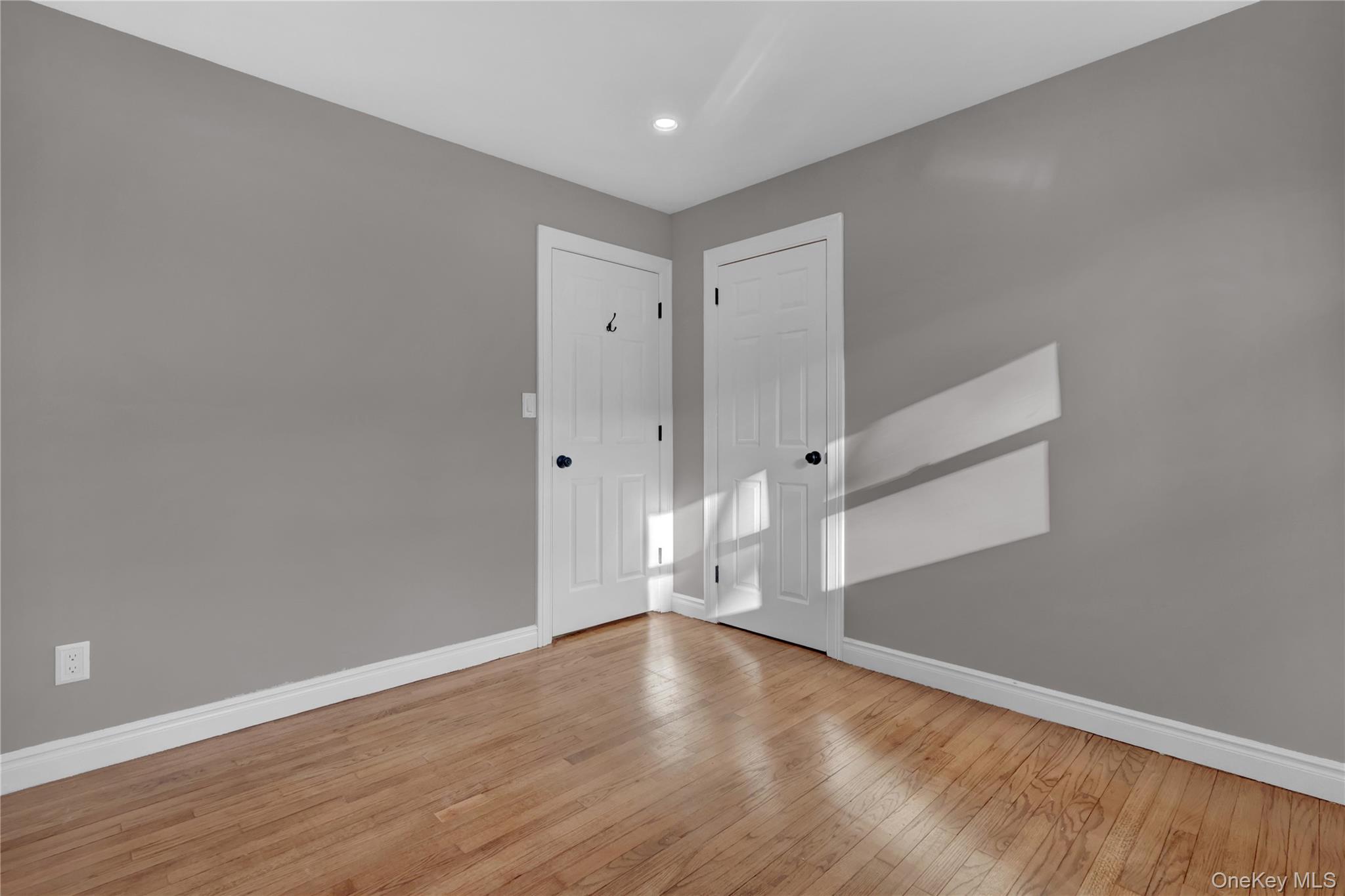 171 School Street, Oyster Bay, NY 11771