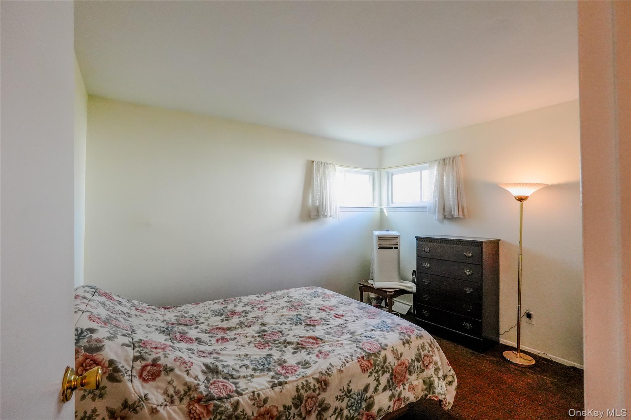 170 Sugarwood Lane, Central Islip, NY 11722