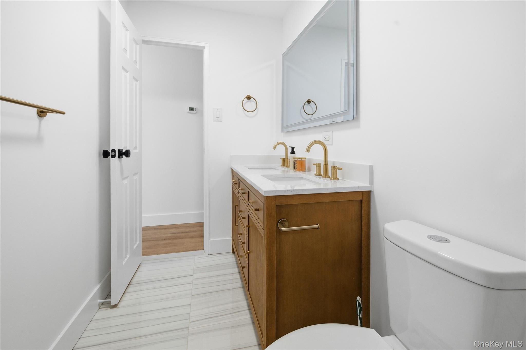 26 Wilshire Drive, North Babylon, NY 11703