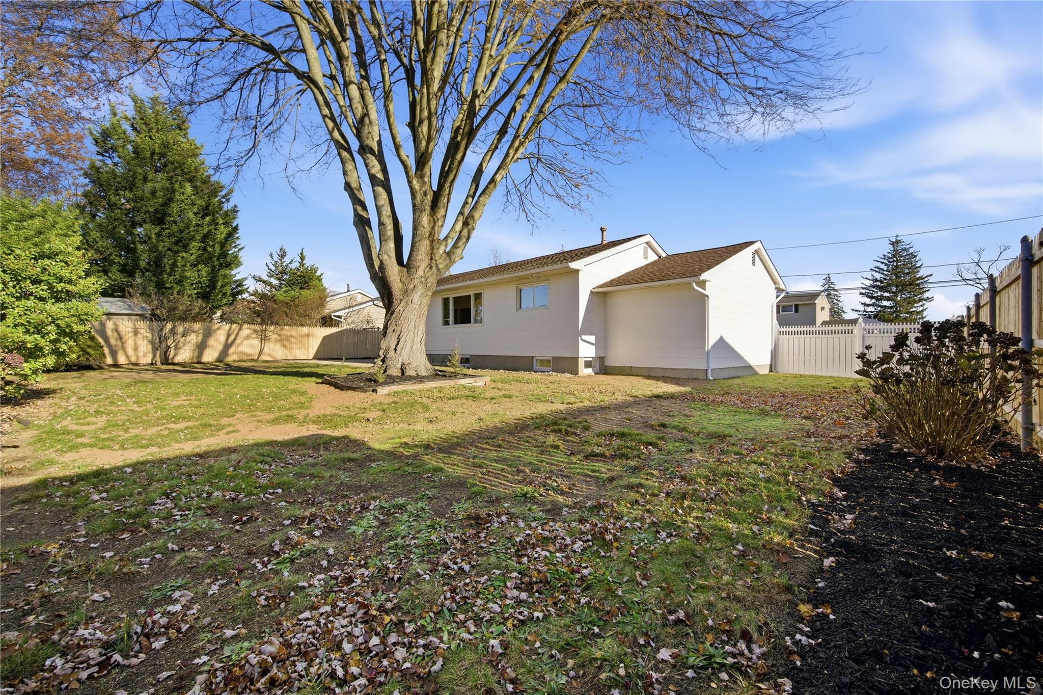 26 Wilshire Drive, North Babylon, NY 11703