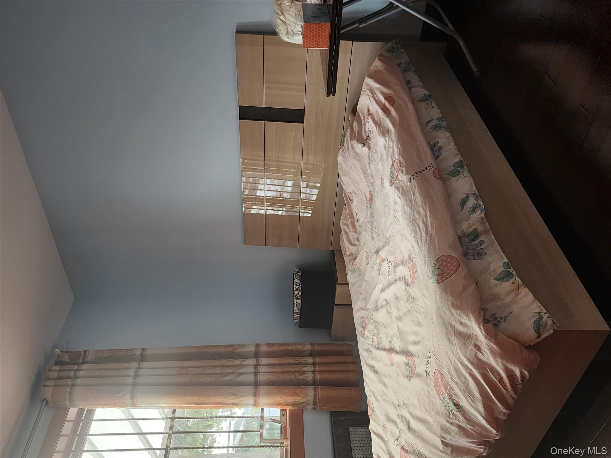 13910 14th Avenue, Whitestone, NY 11357